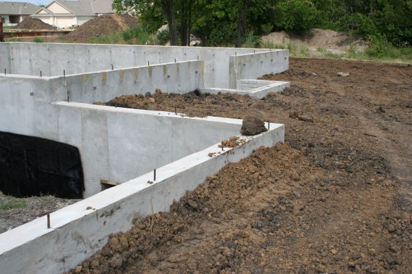 Foundation Wall Construction in Loveland